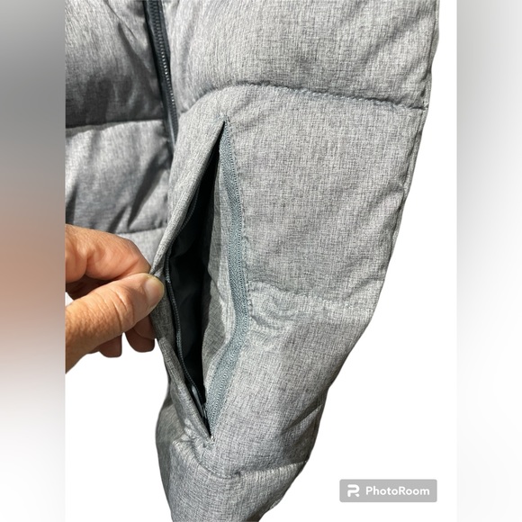 Under Armour UA Kids Gray Hooded Pronto Puffer Jacket Synthetic Fill Size XL - Picture 7 of 10